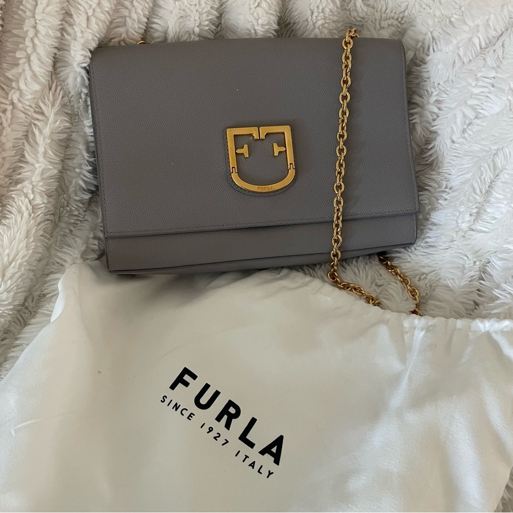 Furla Pelle Taupe Crossbody Bag with Gold Chain